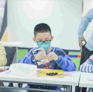 ����������Ƽ�֮�ó��������볤��5G�ǻ�չ����������Ӫ��ļ��